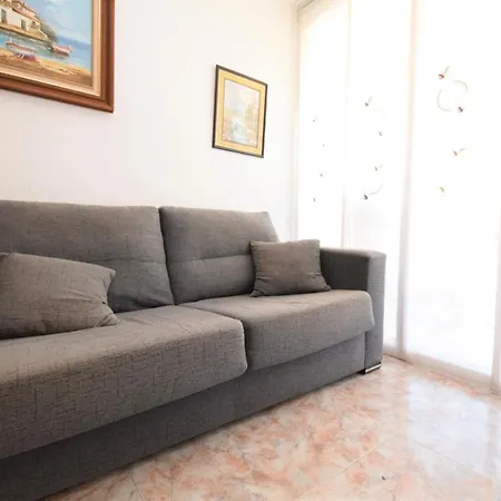 Apartment Tirreno Five La Pineda